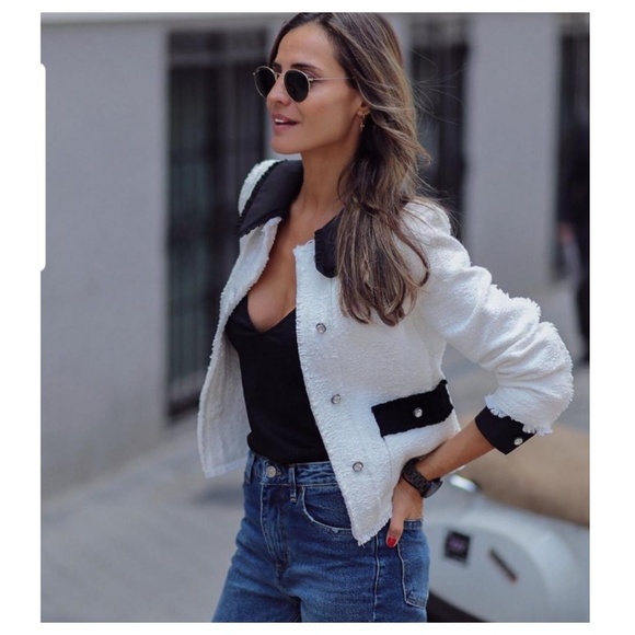 Zara Jackets & Blazers - Zara jacket with bejeweled buttons (2729)